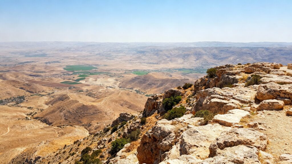 Земля обетованная: история, вера и надежда в сердце еврейского народа Земля обетованная: история, вера и надежда в сердце еврейского народа